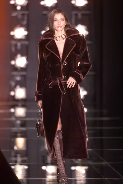 Look 5